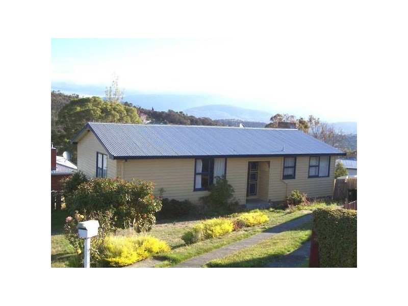 24 Carawa Street, Mornington TAS 7018