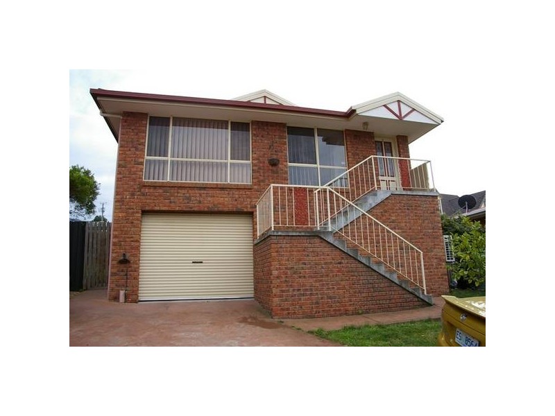 2/27 Vermont Court, Berriedale TAS 7011