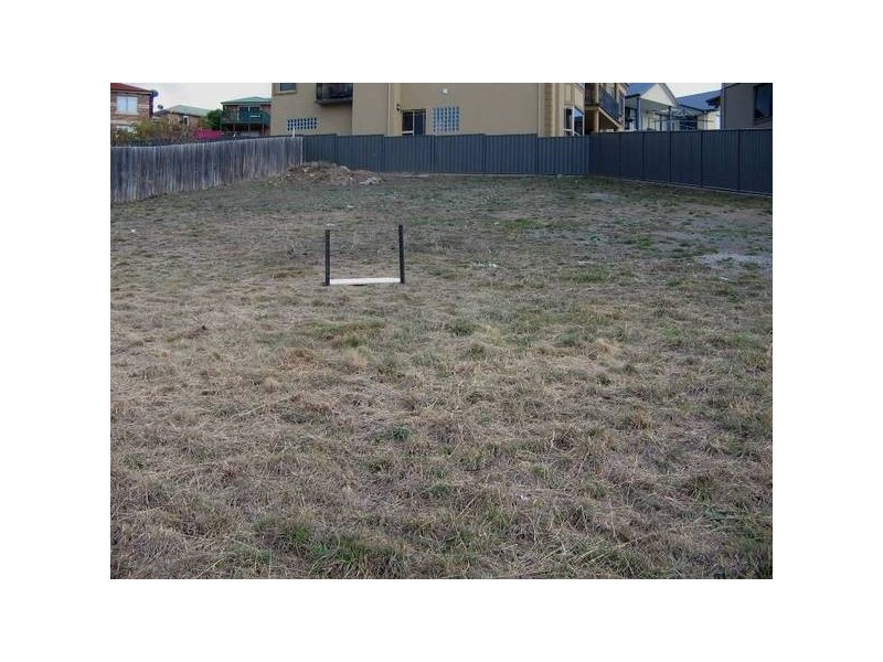 42 Suncoast Drive, Blackmans Bay TAS 7052