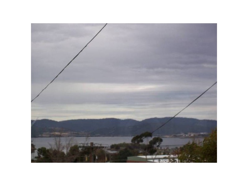 11 Kingswood Crescent, Berriedale TAS 7011