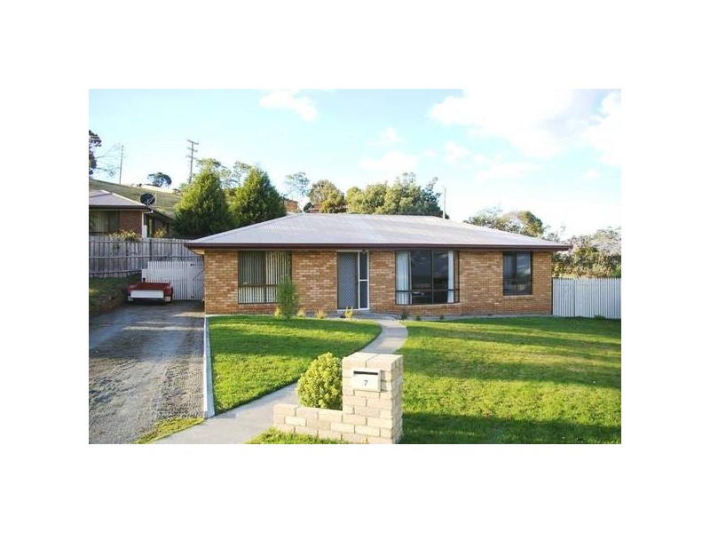 7 Battersby Drive, Claremont TAS 7011