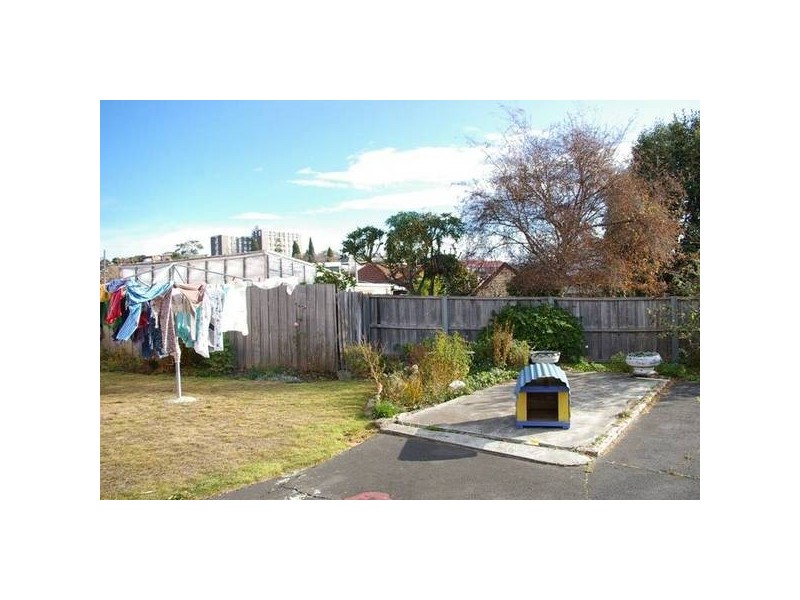 3/6 Lissadell Court, New Town TAS 7008