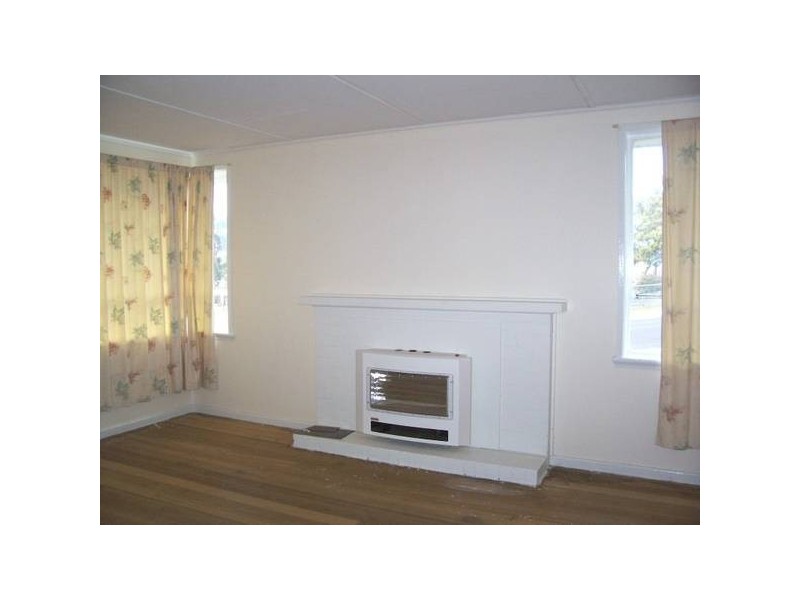 11 Cammeray Road, Claremont TAS 7011