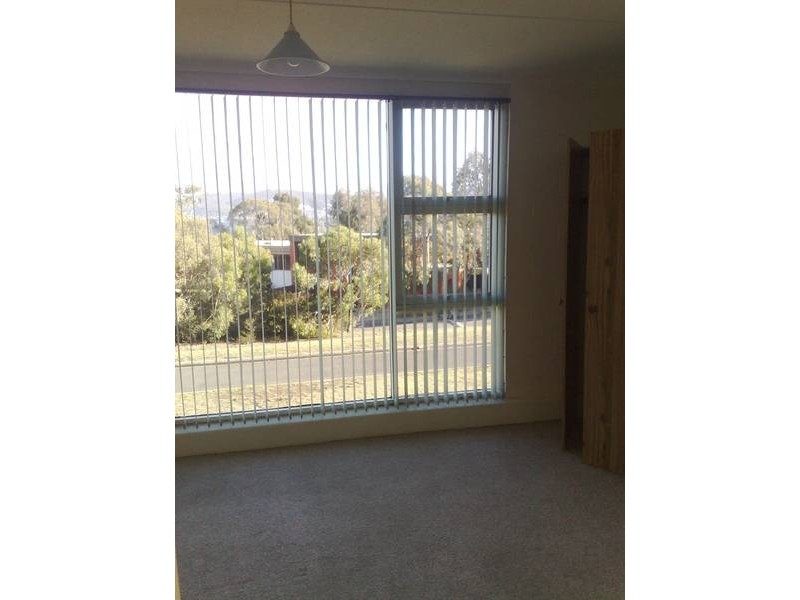 1/1 Clifford Court, Howrah TAS 7018
