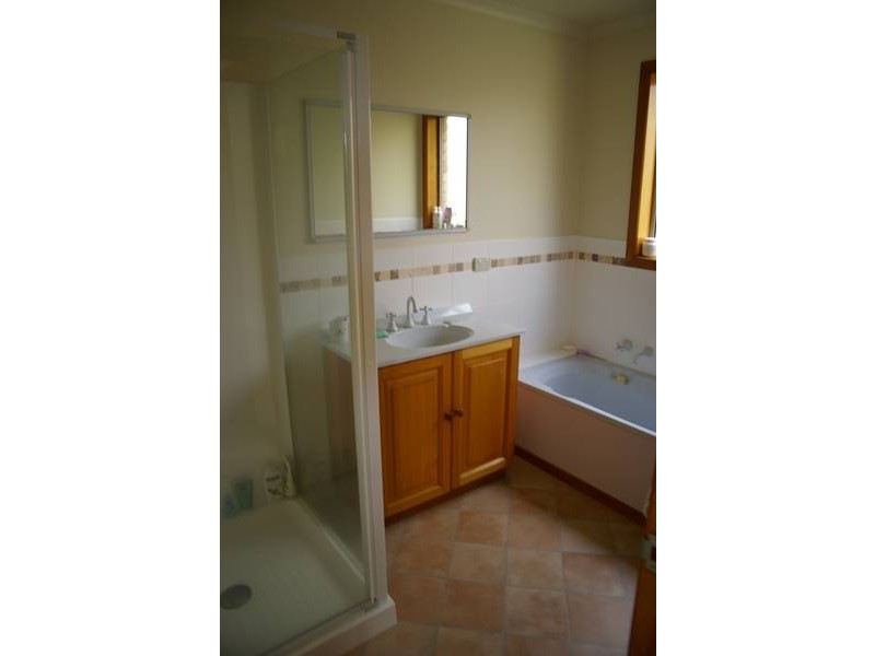 2/7 Summer Court, Mount Nelson TAS 7007