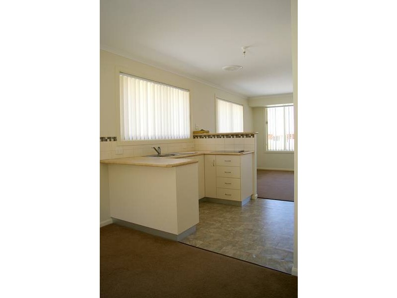 4/34 Henty Close, Old Beach TAS 7017