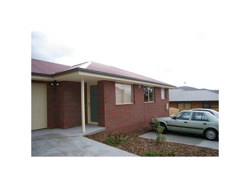 10/111 Burtonia Street, Rokeby TAS 7019