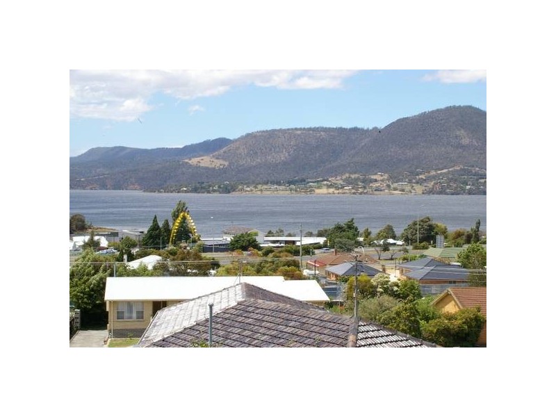 32 Parramore Street, Rosetta TAS 7010