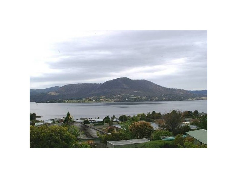 24 Addison Street, Rosetta TAS 7010