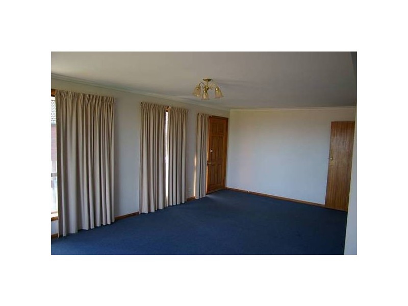 2/7 Mowbray Court, Lenah Valley TAS 7008