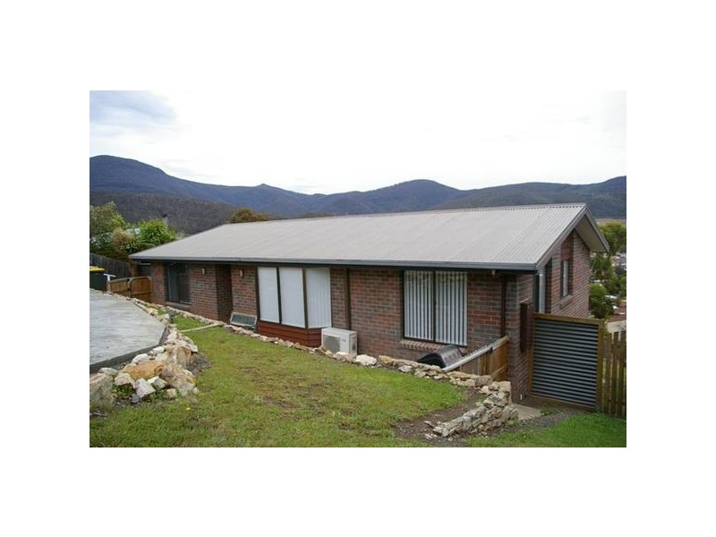 11 Daylesford Road, Glenorchy TAS 7010