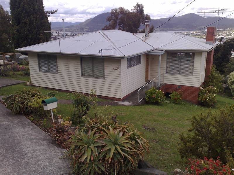 35 Walch Avenue, Moonah TAS 7009