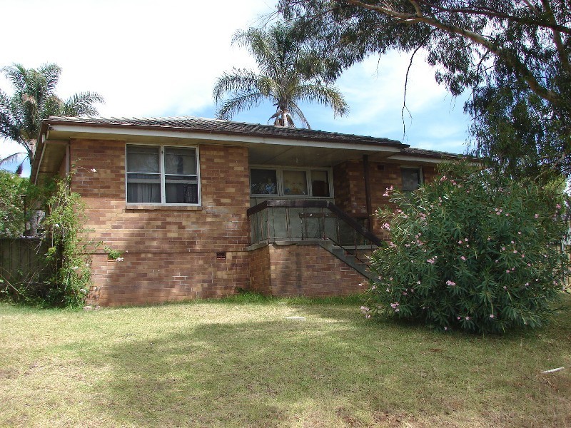 3 Tarakan Ave, Muswellbrook NSW 2333