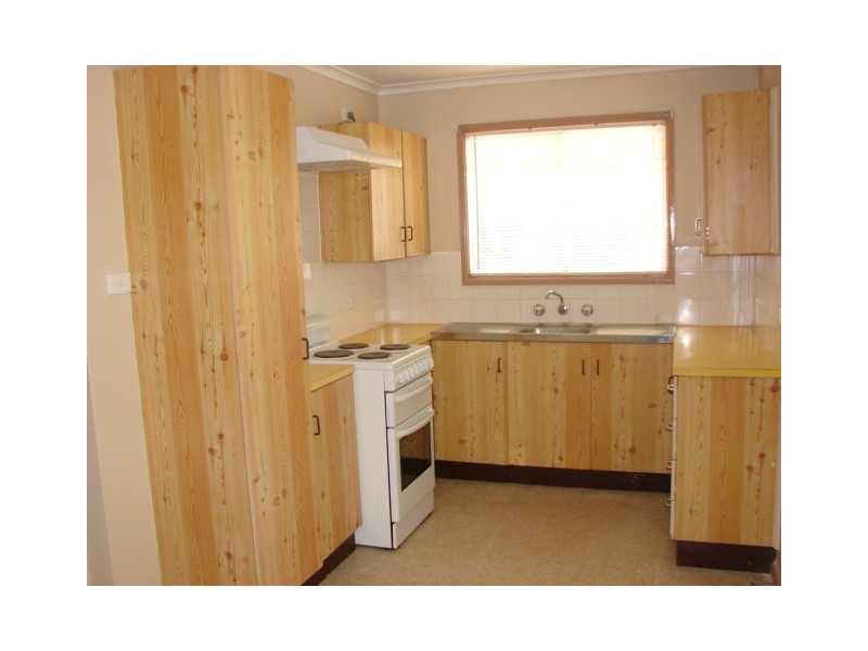 2 Dangar Place, Muswellbrook NSW 2333