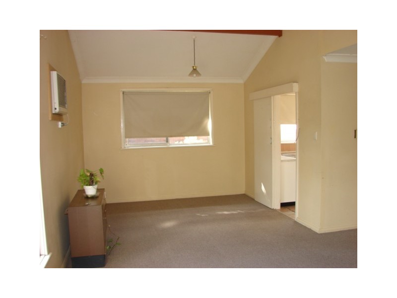 6 Humphries Street, Muswellbrook NSW 2333