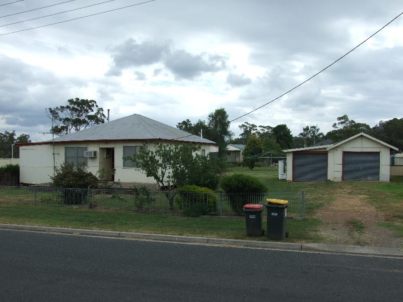 4 Palace Street, Denman NSW 2328