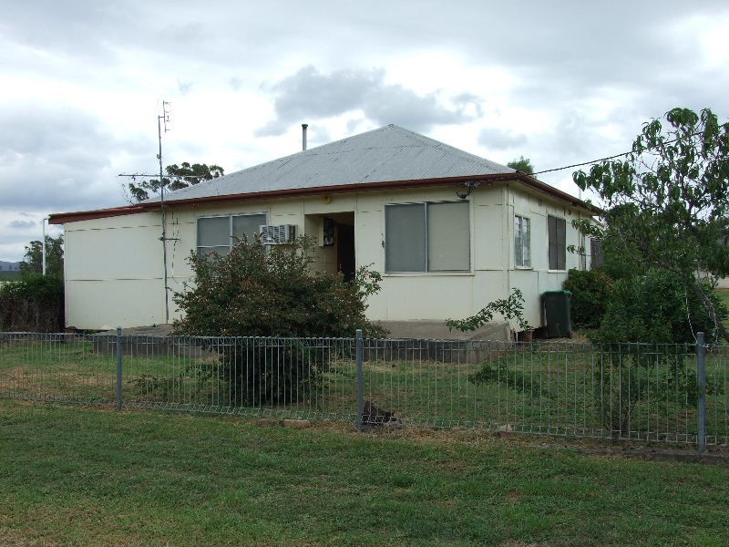 4 Palace Street, Denman NSW 2328
