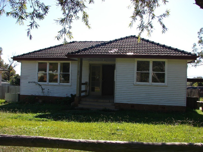 26 Anzac Parade, Muswellbrook NSW 2333