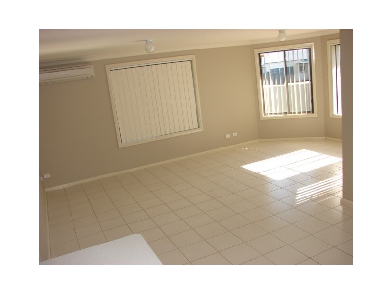 1/17 Skellatar Stock Route, Muswellbrook NSW 2333