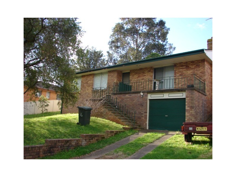 16 Humphries Street, Muswellbrook NSW 2333