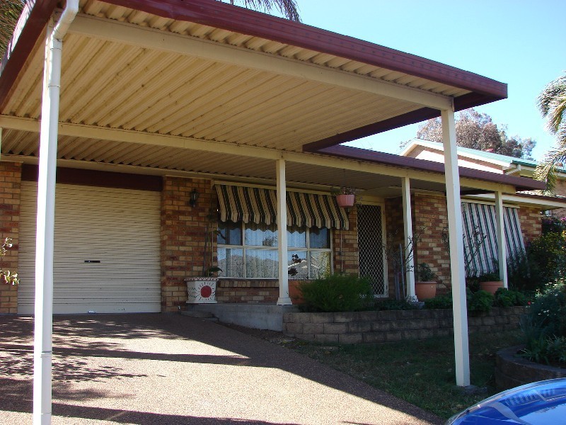 8 Wollombi Road, Muswellbrook NSW 2333