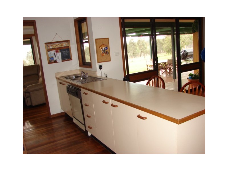 16 Castle Rock Road, Muswellbrook NSW 2333