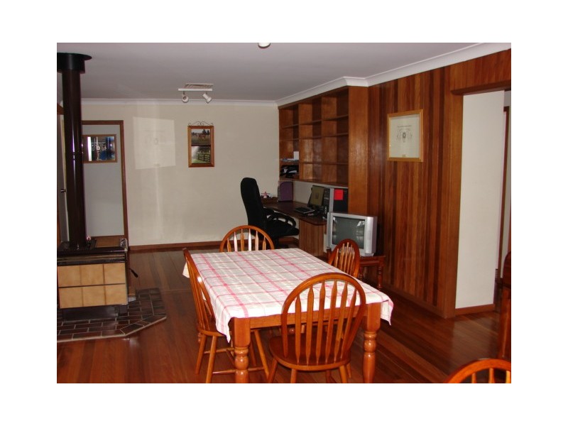 16 Castle Rock Road, Muswellbrook NSW 2333