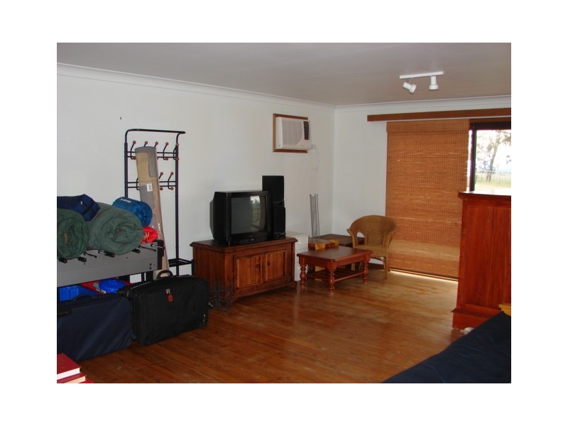 16 Castle Rock Road, Muswellbrook NSW 2333