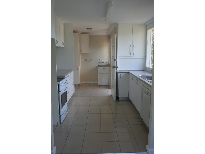 1 Shaw Cres, Muswellbrook NSW 2333