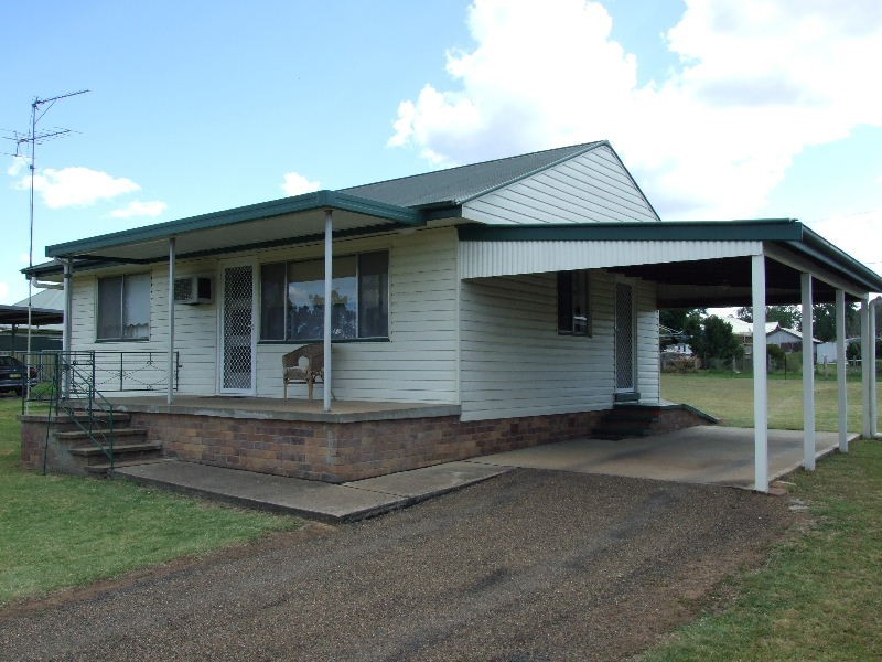 30 Hunter Street, Denman NSW 2328