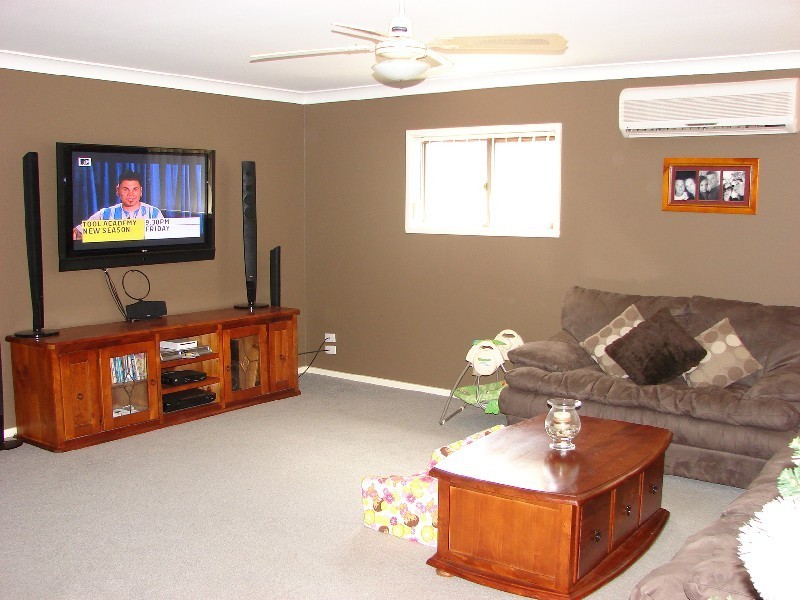 123 Graeme Street, Aberdeen NSW 2336