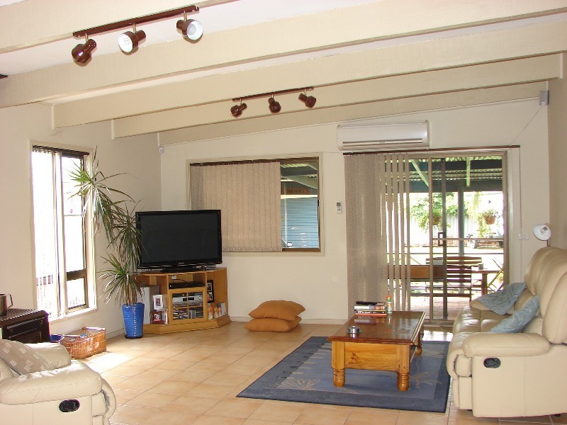 12 Barrett Street, Muswellbrook NSW 2333