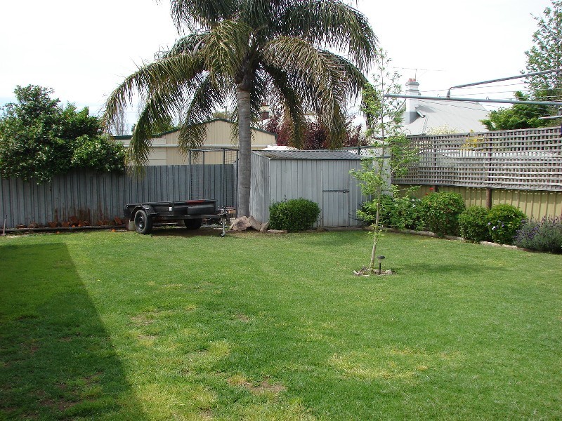 12 Barrett Street, Muswellbrook NSW 2333