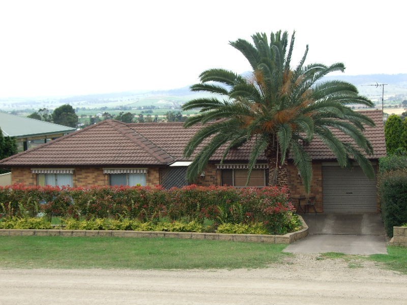 37 Almond Street, Denman NSW 2328