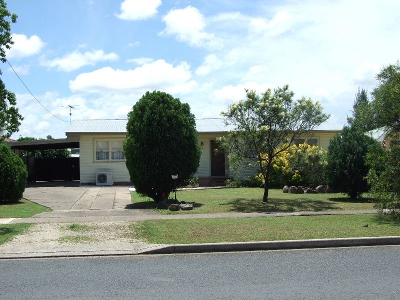 24 Turtle Street, Denman NSW 2328