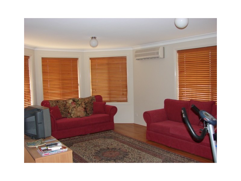 2/10 Plashett Ave, Muswellbrook NSW 2333