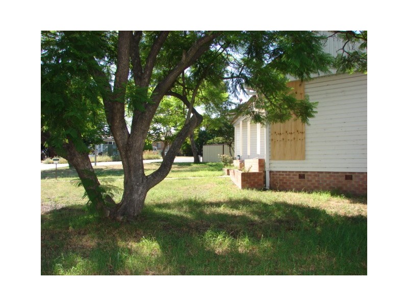 16 Ruth White Ave, Muswellbrook NSW 2333