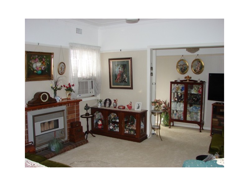 30 Flanders Ave, Muswellbrook NSW 2333