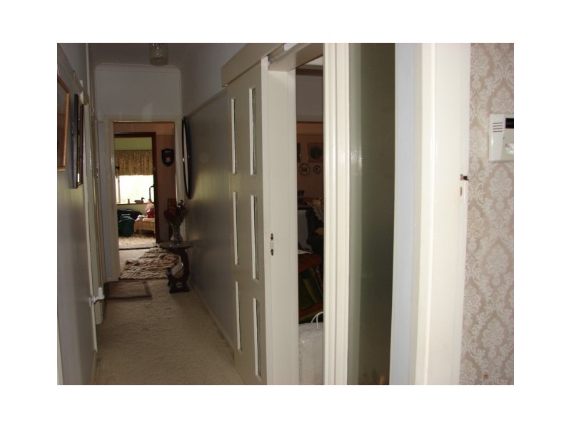 30 Flanders Ave, Muswellbrook NSW 2333