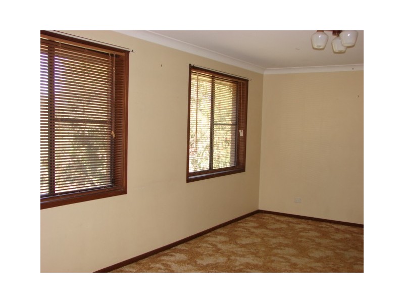 8 Mataro Ave, Muswellbrook NSW 2333