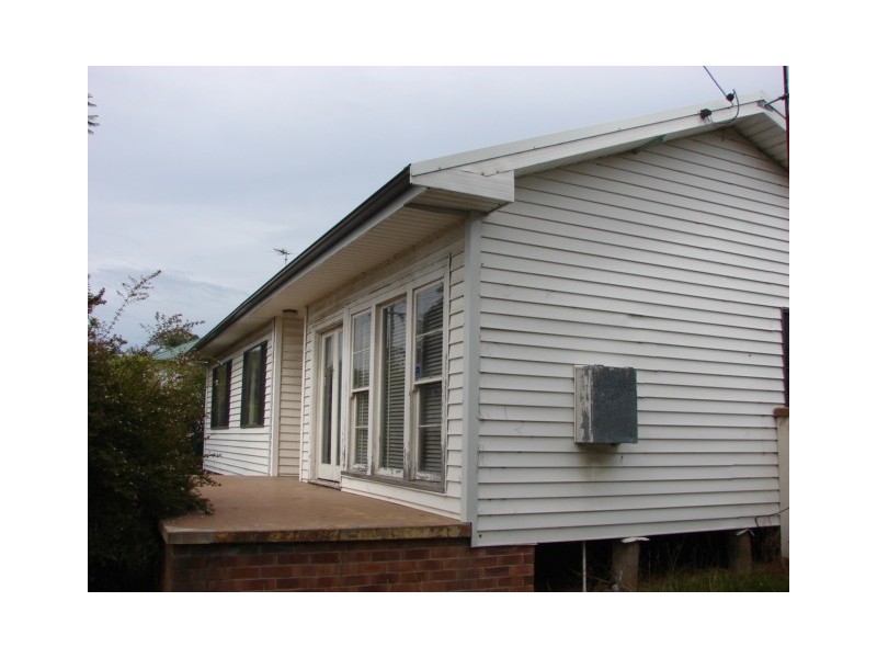 1 Sowerby Ave, Muswellbrook NSW 2333