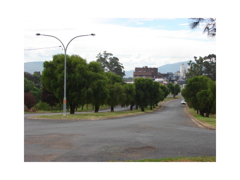 1 Sowerby Ave, Muswellbrook NSW 2333