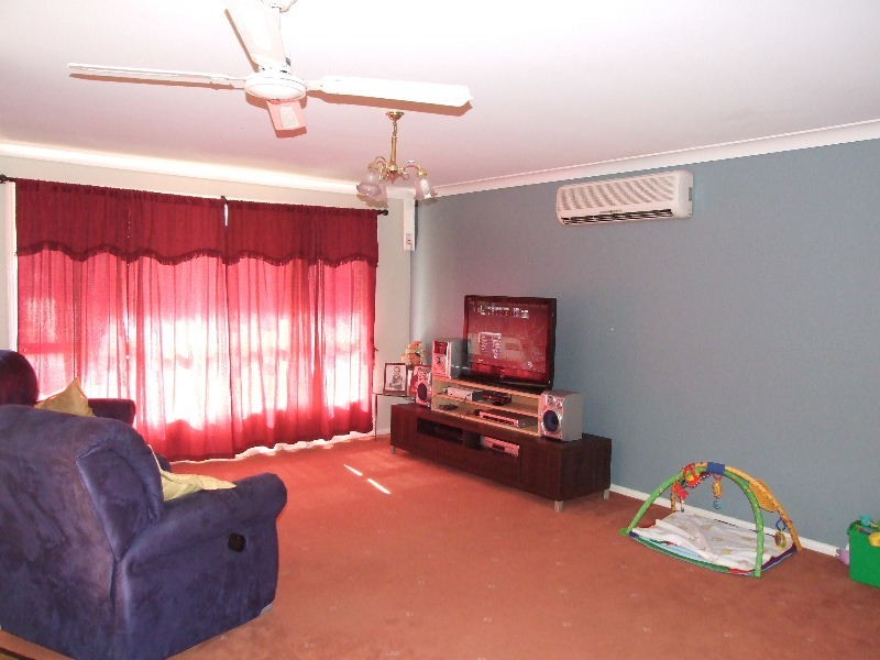 11 Grimes Close, Denman NSW 2328