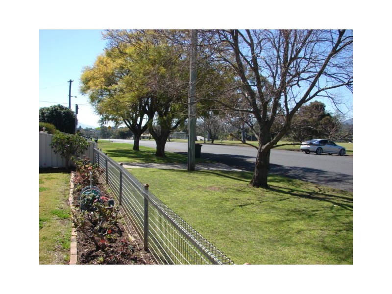 32 George Street, Muswellbrook NSW 2333