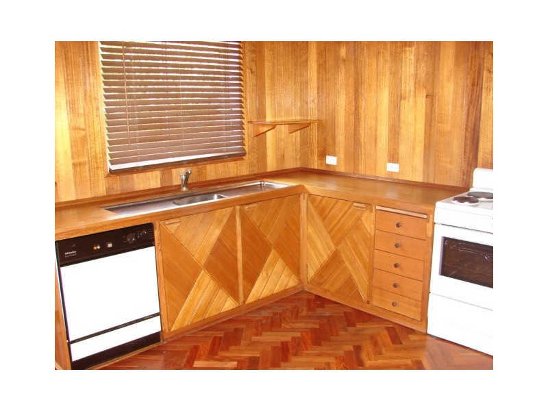 2 Adams Street, Muswellbrook NSW 2333