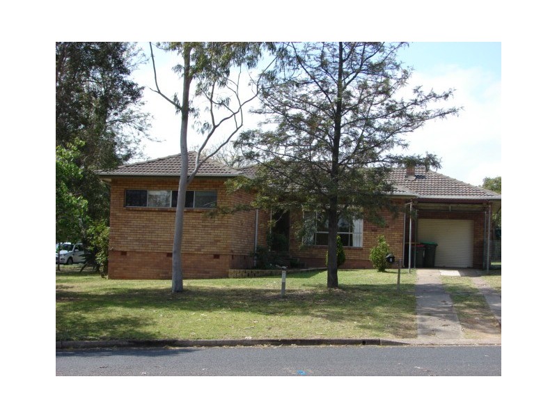2 Adams Street, Muswellbrook NSW 2333