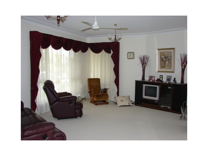 19 Ruth White Ave, Muswellbrook NSW 2333