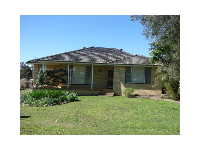 19 Ruth White Ave, Muswellbrook NSW 2333