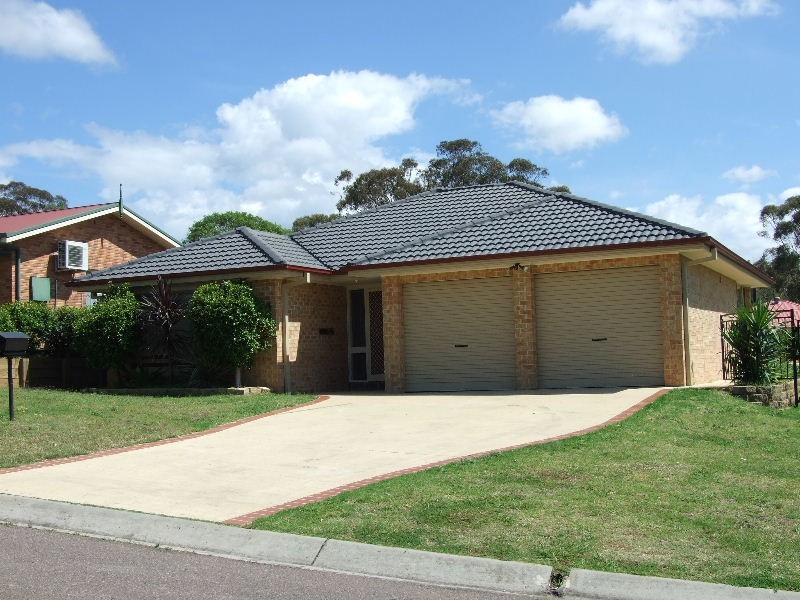 8 Grimes Close, Denman NSW 2328