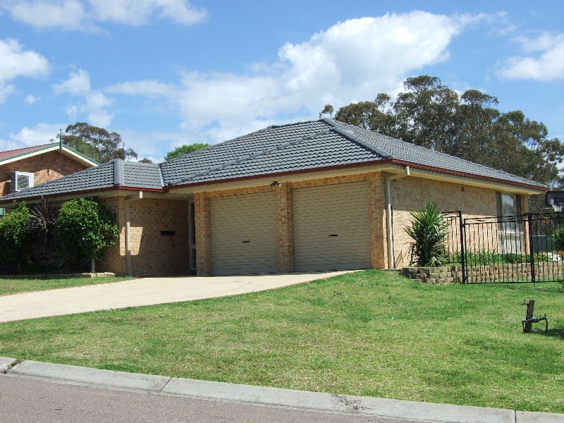 8 Grimes Close, Denman NSW 2328